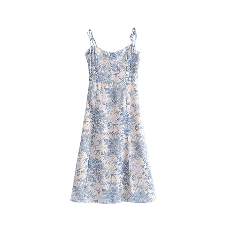 French-Style Vintage Side-Slit High-Waisted Midi Vacation Dress with a Low-Cut Floral Strap Design, High-Waisted and Slimming French-Style Vintage Side-Slit High-Waisted Midi Vacation Dress with a Low-Cut Floral Strap Design, High-Waisted and Slimming