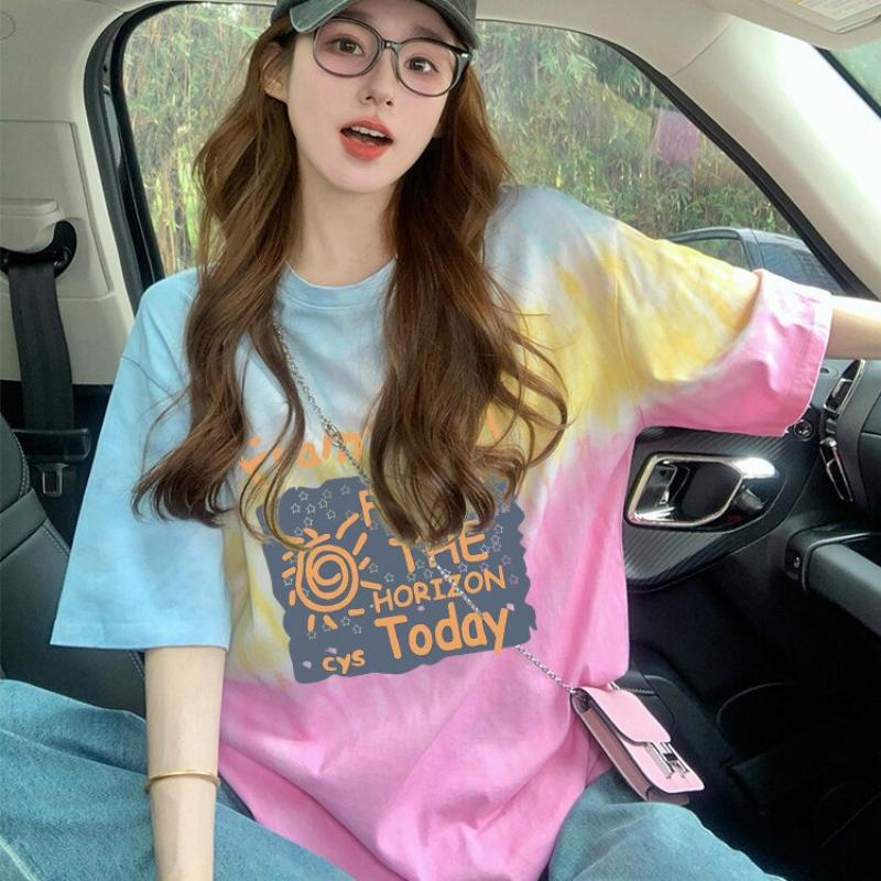 Champion Rainbow Pink Tie-Dye Gradient Short-Sleeve T-Shirt for Women, New Summer Style, Loose Design, Niche Versatile Top Champion Rainbow Pink Tie-Dye Gradient Short-Sleeve T-Shirt for Women, New Summer Style, Loose Design, Niche Versatile Top