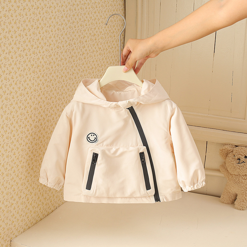 Chaqueta de asalto para niños primavera y otoño 1 nueva ropa con chaqueta encapuchada suelta coreana chaqueta de bebé 3