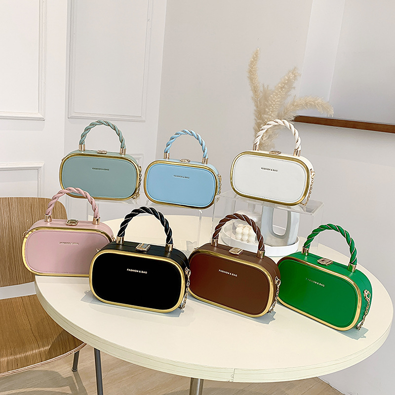 Cross-border new fashion versatile shoulder bag for women, light luxury box bag, niche design with a high-end feel, handheld and crossbody bag Cross-border new fashion versatile shoulder bag for women, light luxury box bag, niche design with a high-end feel, handheld and crossbody bag