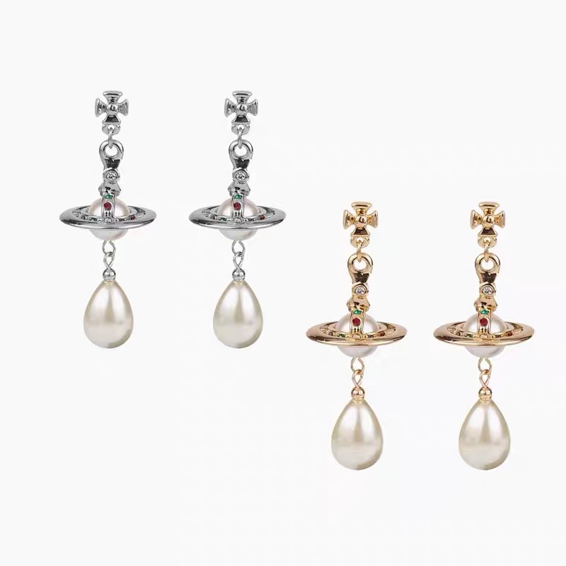 Classic three dimensional earrings drop-shaped pearl with tassels