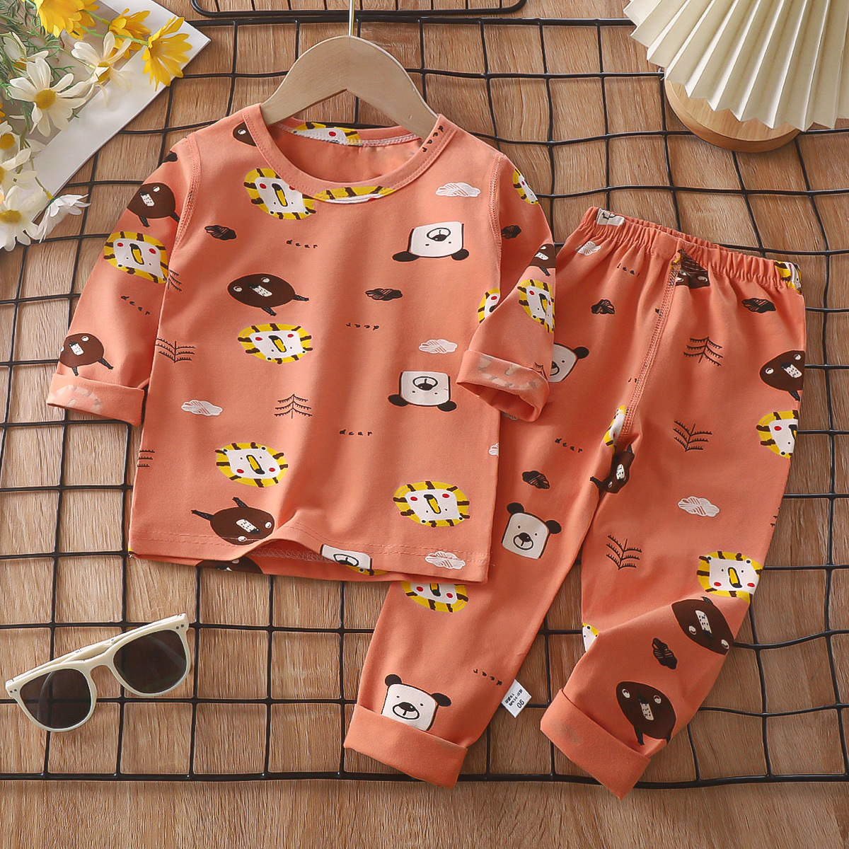 Pajamas infantiles primavera lica algodón ropa interior bebé ropa doméstica para niños niñas chaqueta de otoño pantalones de otoño ropa infantil al por mayor