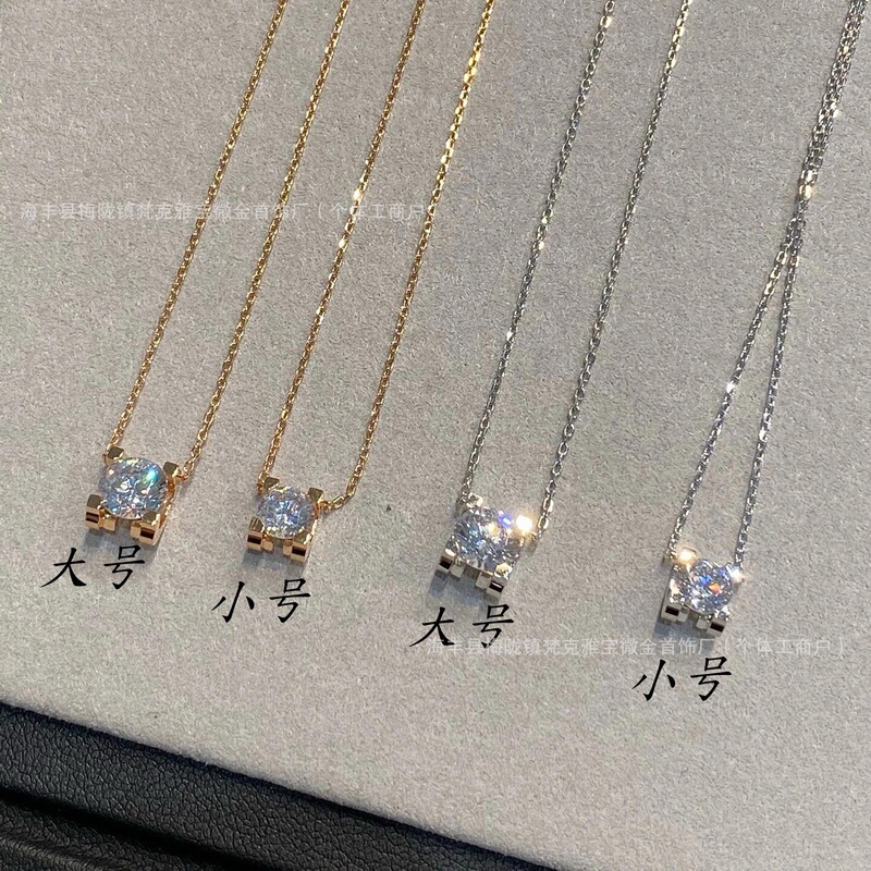 Classic Single Diamond Bull Head Necklace for Women V Gold High Version Finely Carved Four-Claw One Carat Pendant Clavicle Chain Exquisite Factory Classic Single Diamond Bull Head Necklace for Women V Gold High Version Finely Carved Four-Claw One Carat Pendant Clavicle Chain Exquisite Factory