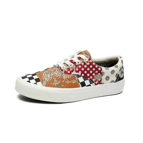 2024 spring new color-blocked canvas shoes for men, cashew flower trendy low-cut sneakers, retro mandarin duck couple shoes wholesale