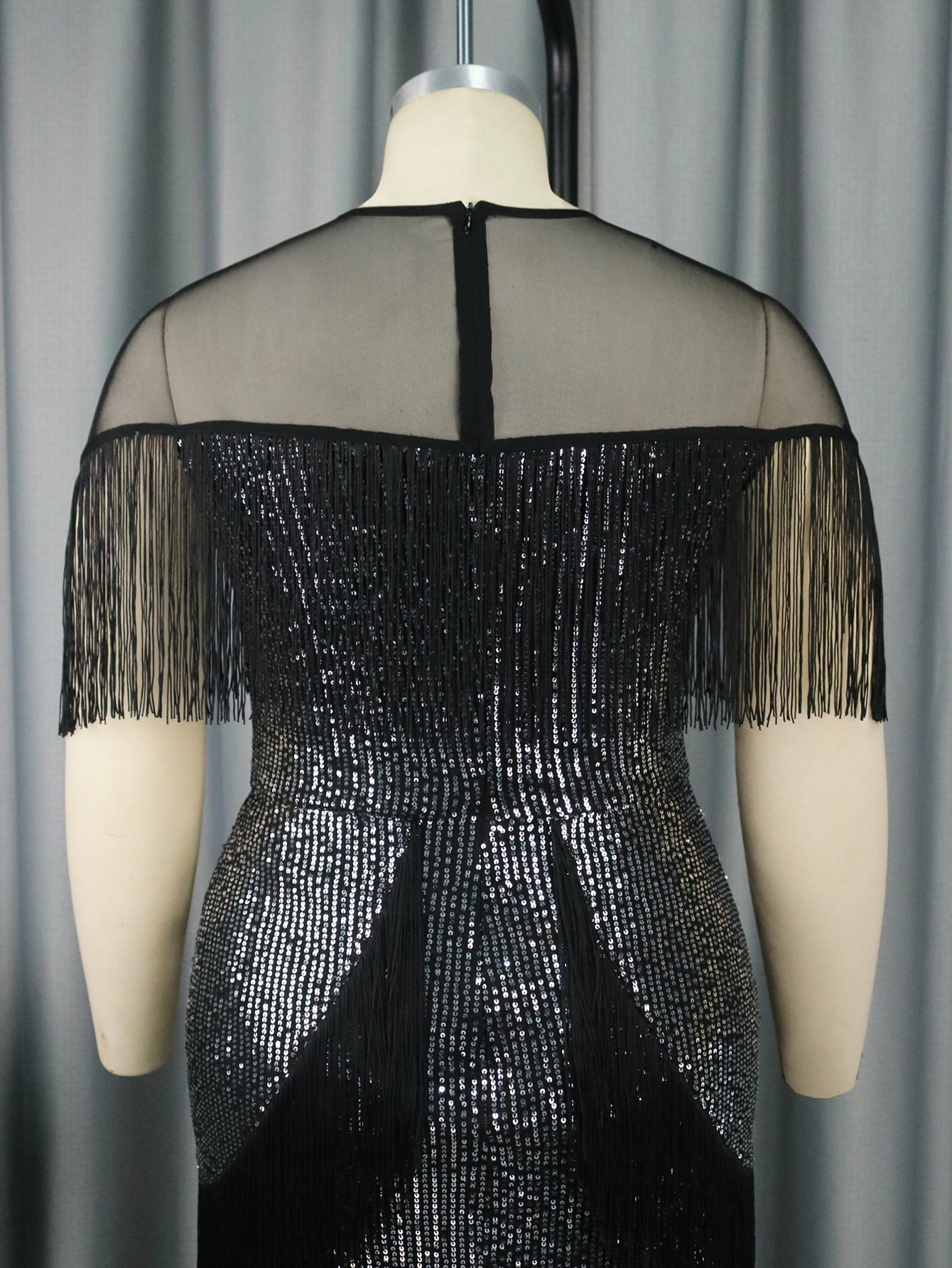 Dameskleding designer pailletten jurk perspectief stiksels kwast feest avondjurk jurken_voghion.com