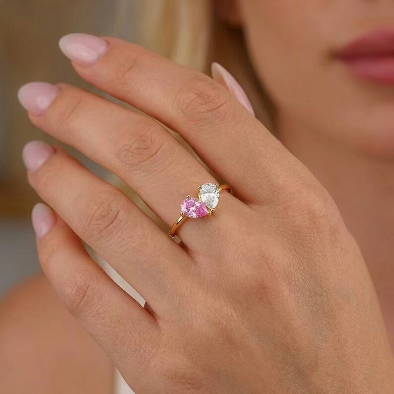 European and American cross-border fresh and elegant round water drop white ring, simple and versatile, with a stylish and refined design European and American cross-border fresh and elegant round water drop white ring, simple and versatile, with a stylish and refined design