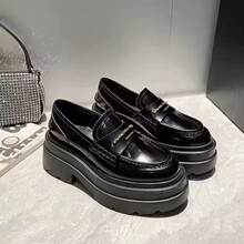 ����Ӣ���LСƤЬŮ��ט���Ь2025�¿�ָ���Ƥ����һ�_�ņ�Ь��