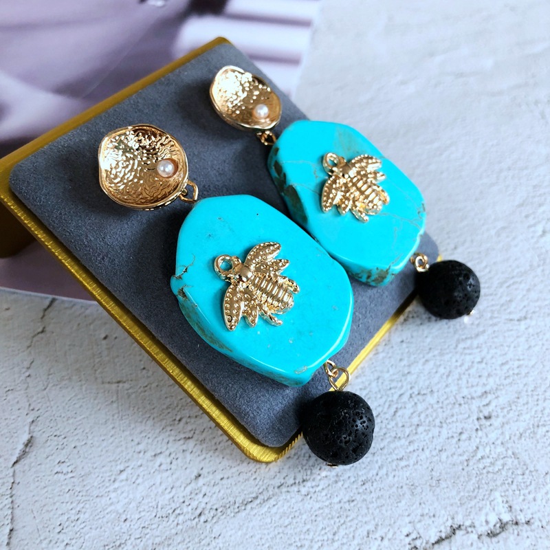 Wholesale Jewelry Ethnic Style Turquoise Glass Beads Insect Shape Earrings Nihaojewelry display picture 4