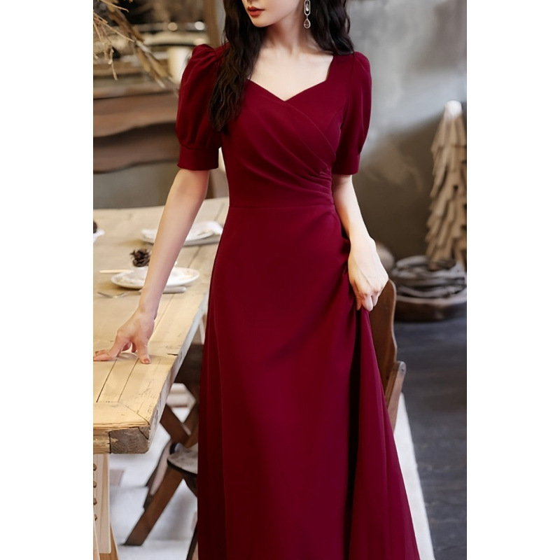 Champagne-Colored Autumn New High-End Bridesmaid Dress, Niche Long-Sleeve Slim-Fit Evening Gown for Women Champagne-Colored Autumn New High-End Bridesmaid Dress, Niche Long-Sleeve Slim-Fit Evening Gown for Women
