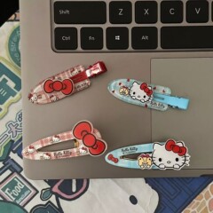 甘いクールな風の立体の猫の跡がなくて、ヘアピンを挟みます。
