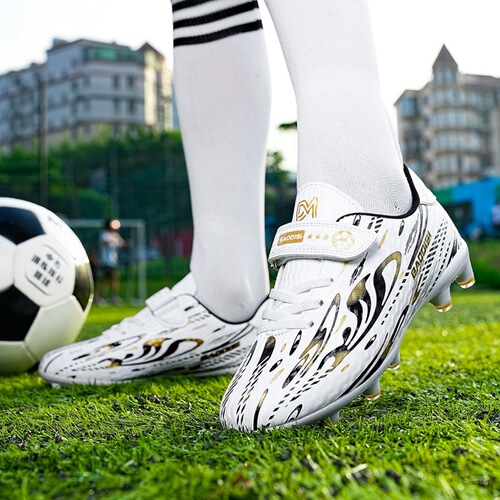 Boys' and girls' children's non-lace Velcro football shoes, children's cleats, elementary school students' long-stud competition training sports shoes