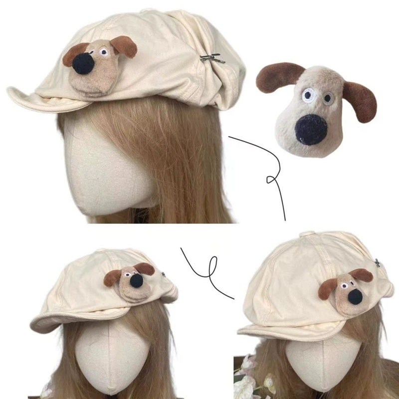 Оригинальная горячая девушка с широкими полями