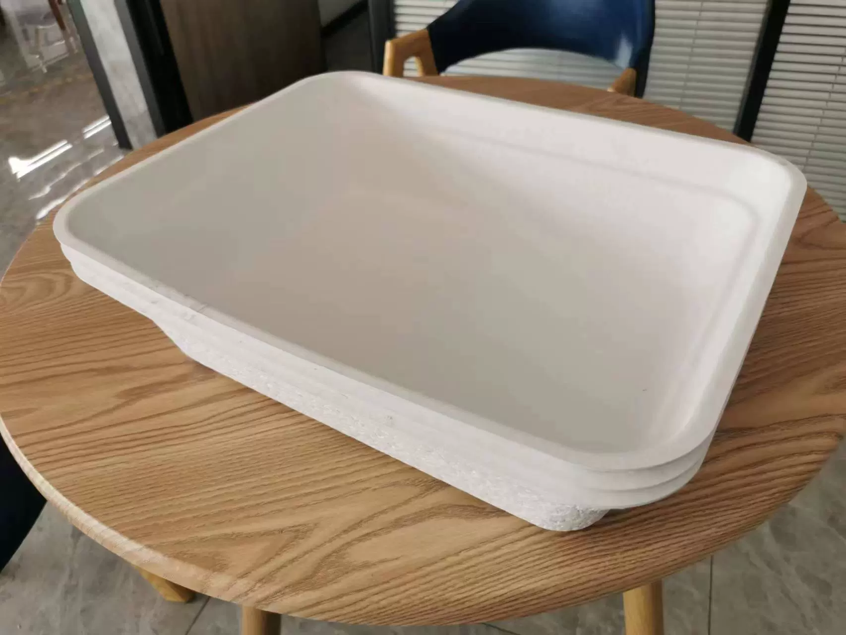 纸浆塑型白色纸浆包装托盘宠物排便盆猫砂盆一次性可降解猫砂盆