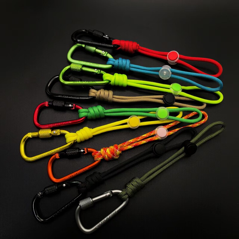 Umbrella rope woven outdoor with locking D-buckle anti-theft rope chain lanyard multi-purpose hiking backpack EDC quick hanging key chain