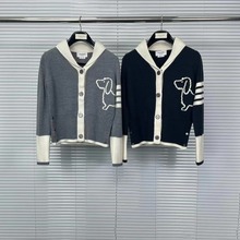 厂家直销高版本tb羊毛针织衫四道杠小狗披肩领开衫显瘦学院风外套