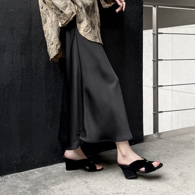 Sandal nữ da cừu hở mũi quai chéo gót xuồng 5 cm — màu nâu, Trang chủ, màu đen chi tiết 77