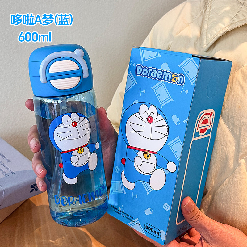Taza de paja de plástico Doraemon de dibujos animados