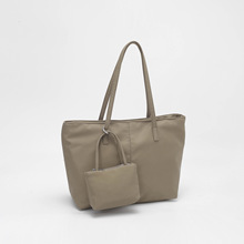 ���Q�������e������Ҹ�����ذ�Ů2026�紺�¿�s��������μ��