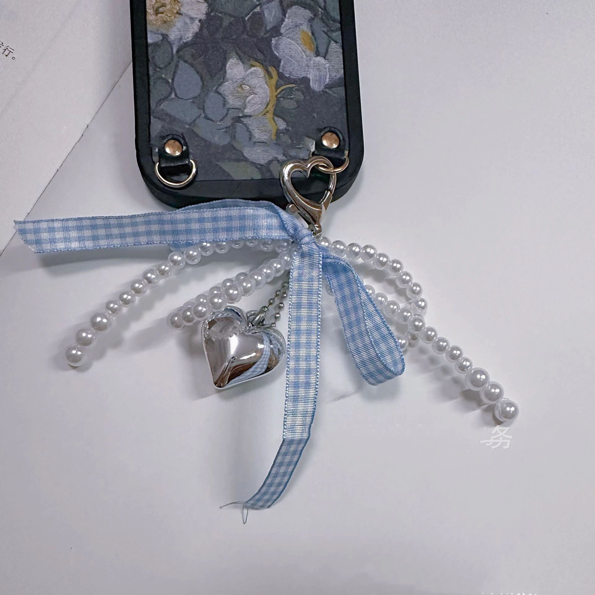 23g Weight Keychain Classification 1 Piece Quantity Holiday, Daily Occasion Plastic Material Heart Shape, Bow Knot Pattern Casual, Sweet Style 1 Piece Heart Shape Bow Knot Keychain Plastic Casual Sweet 10