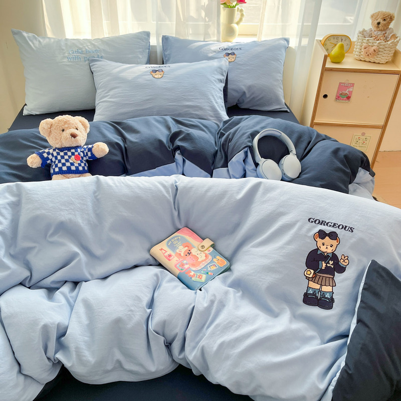 Bear Embroidery Solid Color Four-Piece Bedding Set, Soft Cloud Cotton Duvet Cover, All-Season Quilt Cover, Dormitory Three-Piece Set Bear Embroidery Solid Color Four-Piece Bedding Set, Soft Cloud Cotton Duvet Cover, All-Season Quilt Cover, Dormitory Three-Piece Set