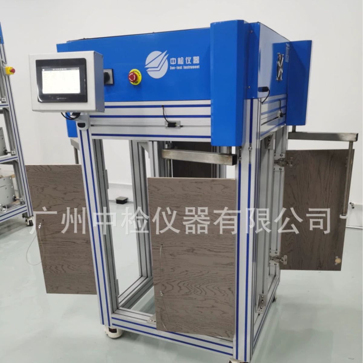 Поставка производителями оборудования на заказ: двери и окна, строительные материалы, испытательный шкаф, машина для циклических испытаний петель дверей.