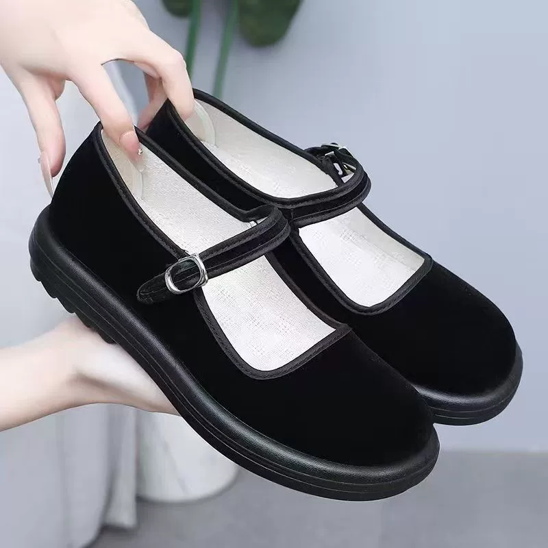 Тканевая обувь Old Beijing Женская гостиничная обувь для танцев на плоской толстой подошве Рабочая обувь для среднего и пожилого возраста Черное поколение Мать Черная Тканевая обувь