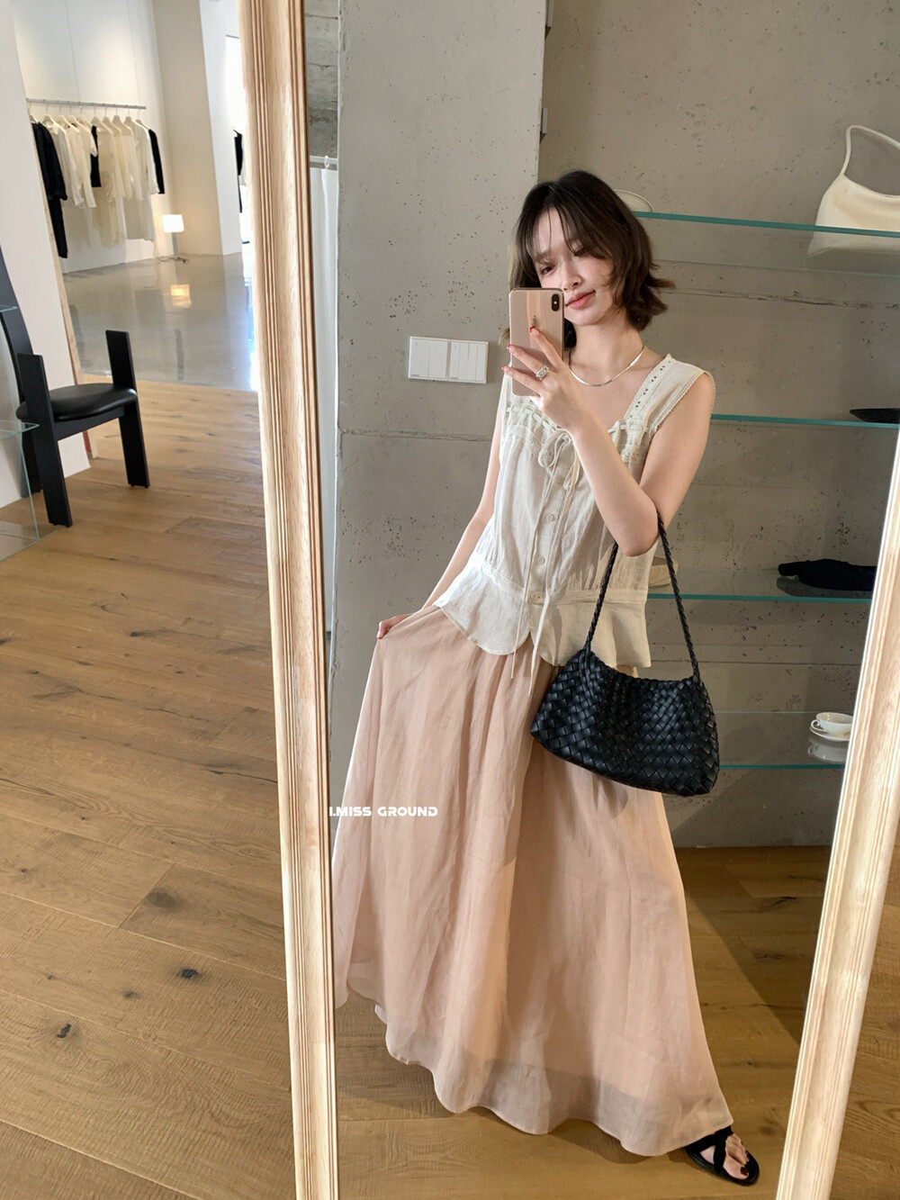 Áo hai dây nữ phong cách Pháp chất liệu linen cổ vuông ren hoa — yến mạch chi tiết 11