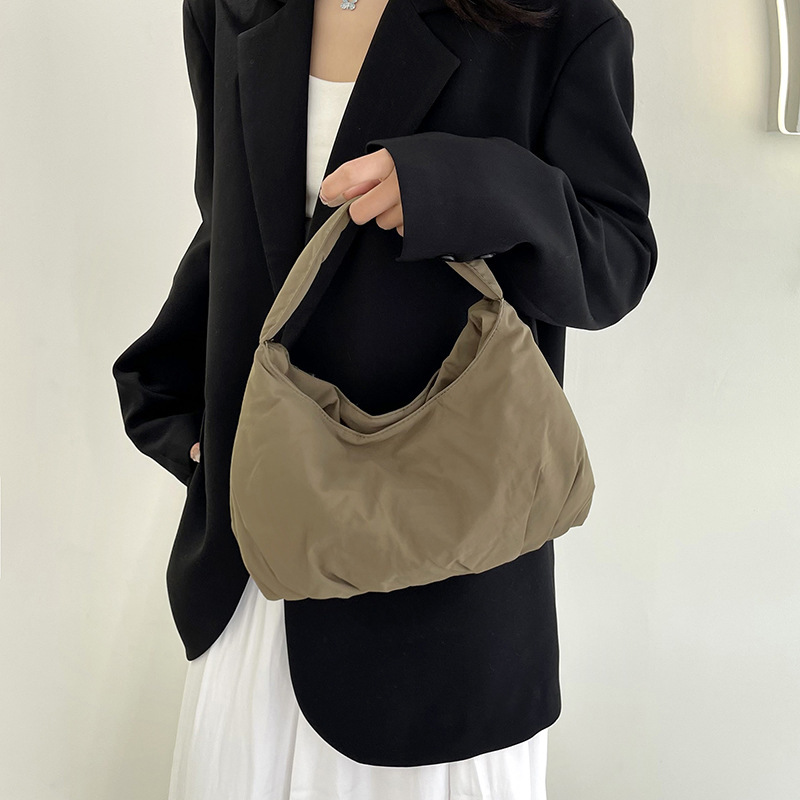 Bolsos, bolsos de mujer, nuevos bolsos de esponja para otoño e invierno, bolsos cuadrados de un solo hombro cerosos suaves, bolsos de axilas, bolsos de mano retro de todo fósforo