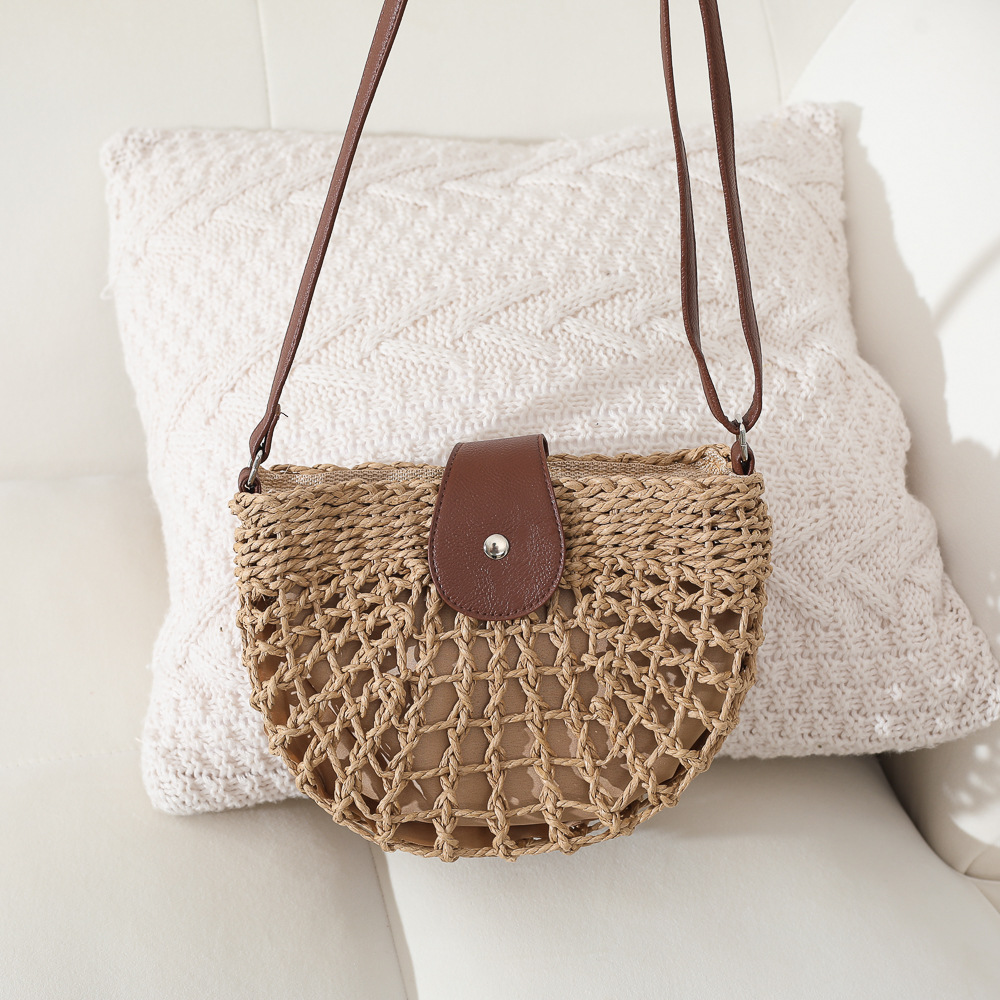 Fresh straw beach one-shoulder bag