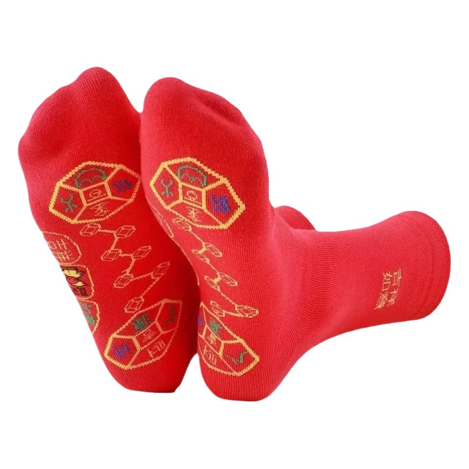 Возраст мужчин и женщин красные носки ноги семь звезд носки бусины медные золотые свадебные носки благоприятная передача новогодних носков