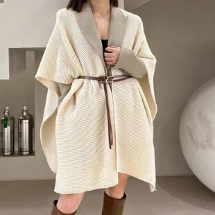 ���Q�羳Ů�b����ᘿ���ů�o�iŮ�Ӻ��k���Ҵ�綷���_������