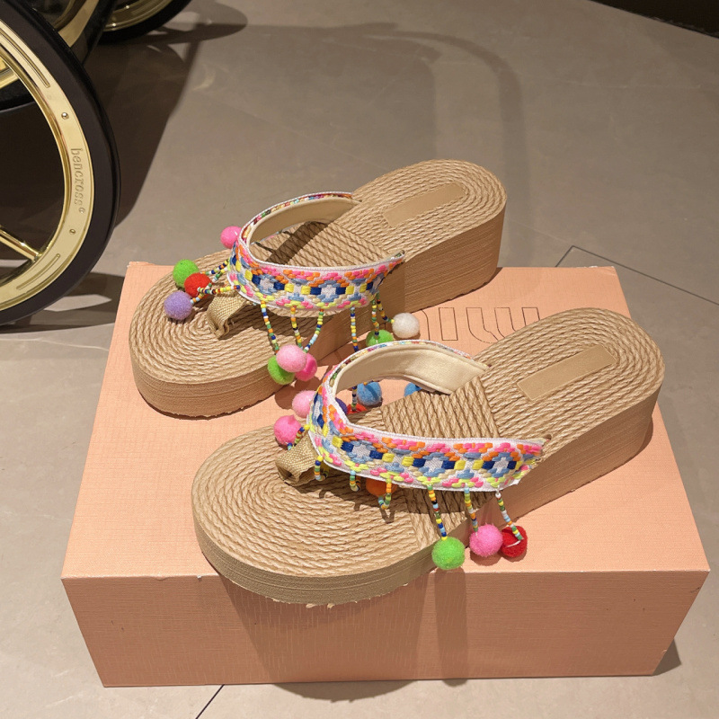 Xishuang Banna Dai zapatillas de verano nuevo anti-deslizante de fondo grueso zapatillas de playa de estilo nacional