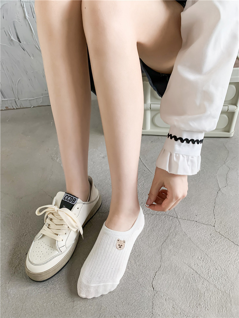 Preppy Style Women's Animal Cotton Ankle Socks A Pair display picture 8