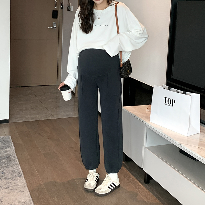 Winter thickened maternity clothes fashionable warm windproof maternity pants belly support pants close-up sports pants slimming lock temperature Winter thickened maternity clothes fashionable warm windproof maternity pants belly support pants close-up sports pants slimming lock temperature