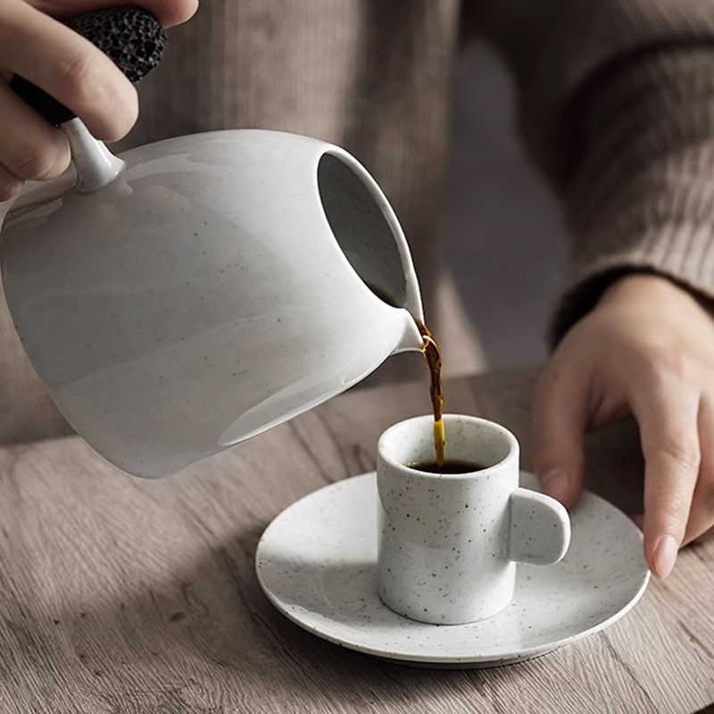 Exportación creativa japonesa vintage italiana taza de café espresso conjunto de platos de taza de oficina simple para el hogar