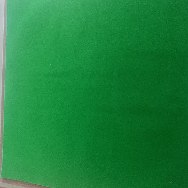 벨벳 스타일(암호화 + 강력 접착제)에는 만능칼만 제공됩니다.