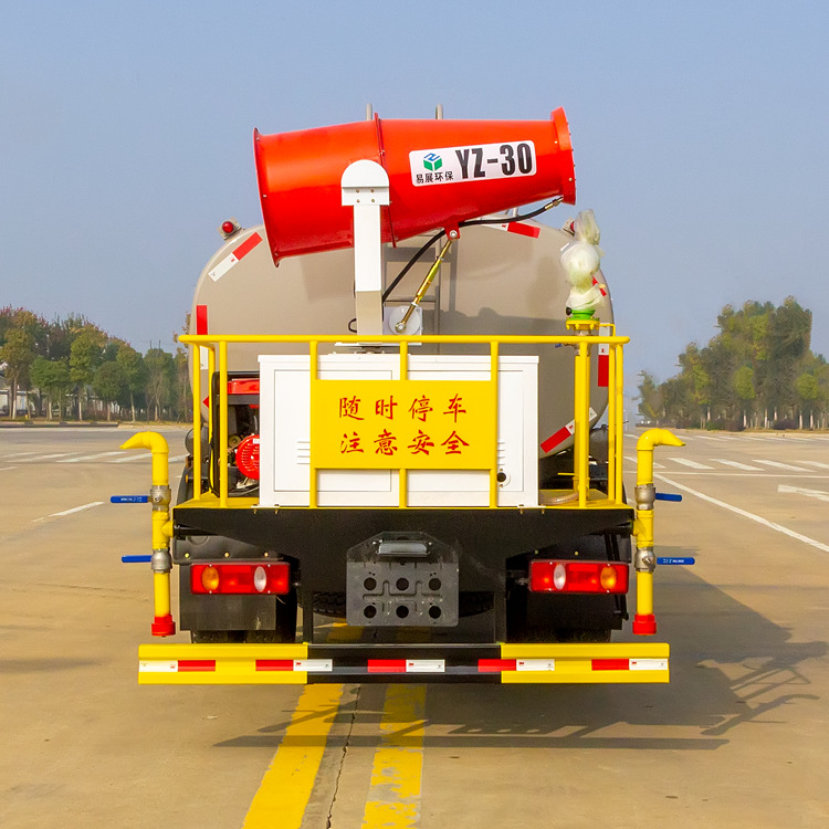 东风天龙洒水车40米抑尘车35米雾炮车质量保障