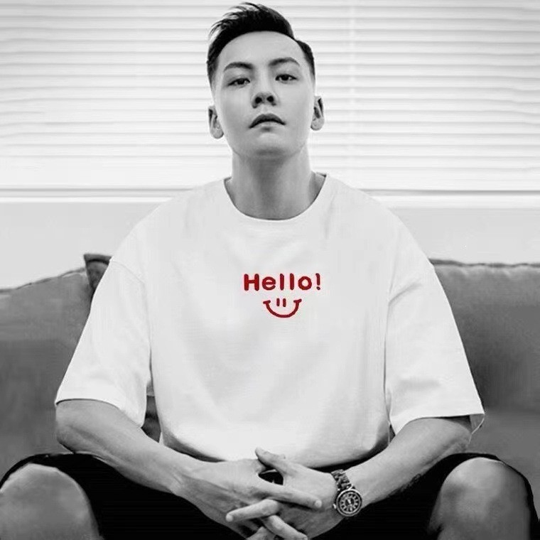 흰색 Hello 스마일