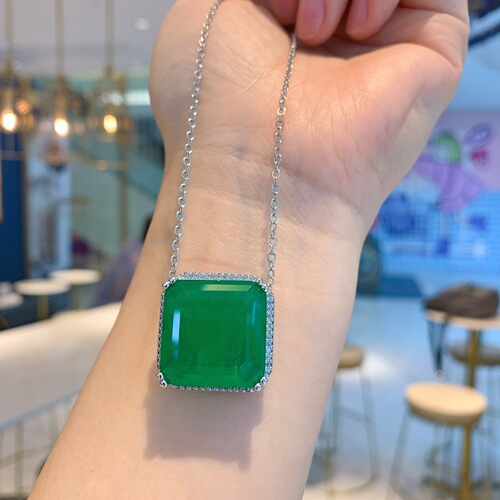 Zhuang Sheng Sheng Jewelry Fashion Trend Imitation Emerald Square Pendant Necklace Earrings Set Women's Gift Pendant