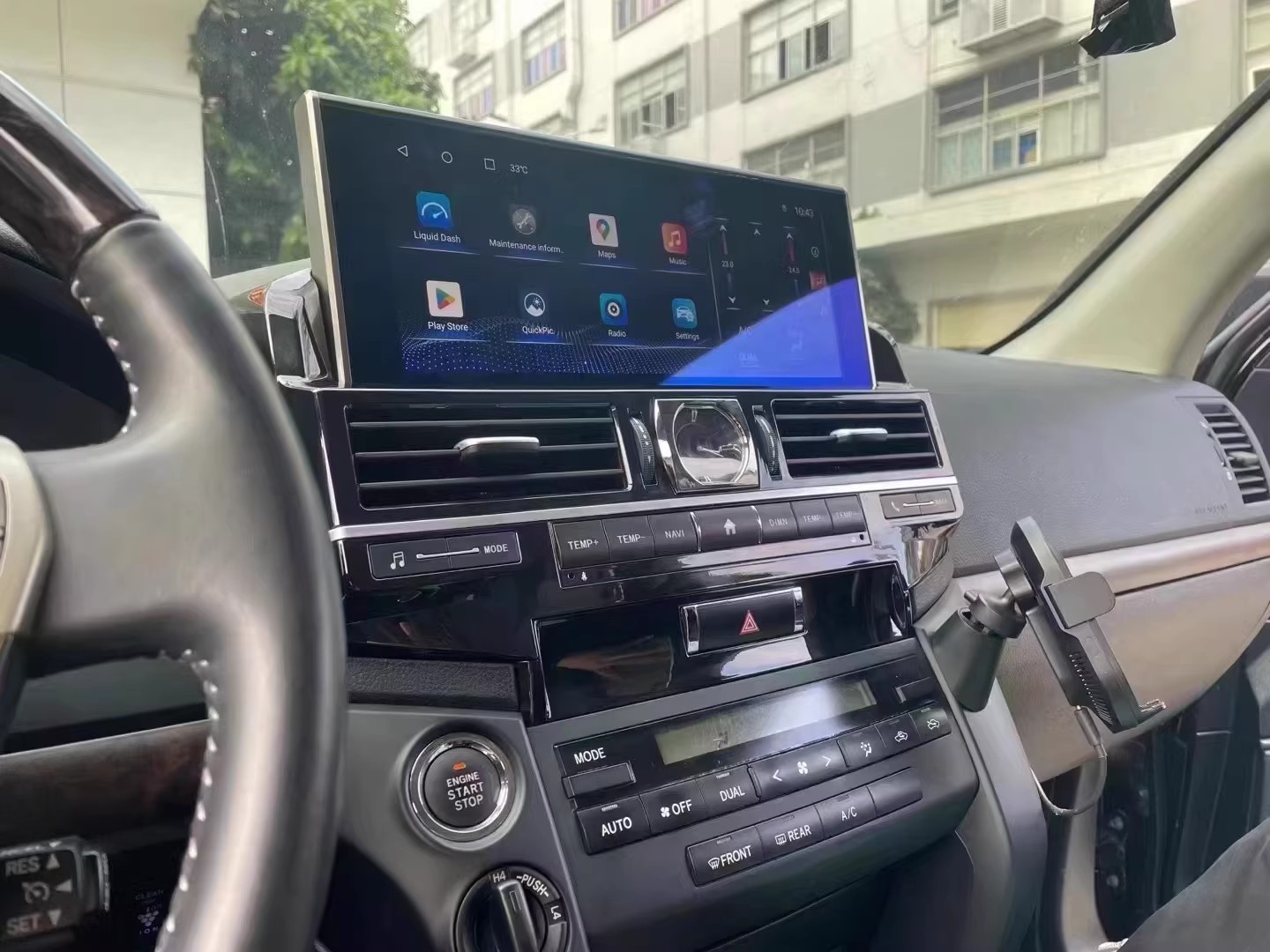 Toyota Land Cruiser Lc300/Lc200/Lc7 Central Control Display Large Screen 360 Panoramic Navigation All-In-One Unit Modification