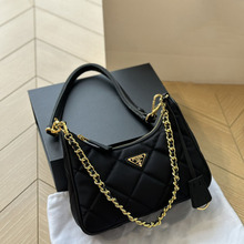 �羳2025�¿����������朗lhoboҸ�°����{��Ů�μ�б����й���