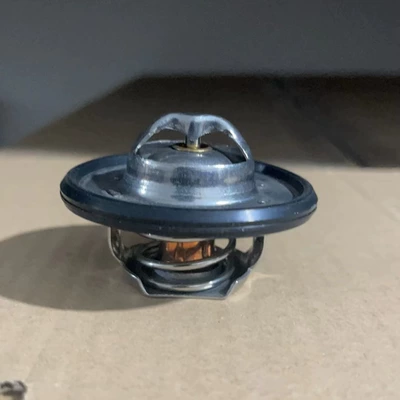 Suitable for John Deere thermostat thermostat thermostat RE501052