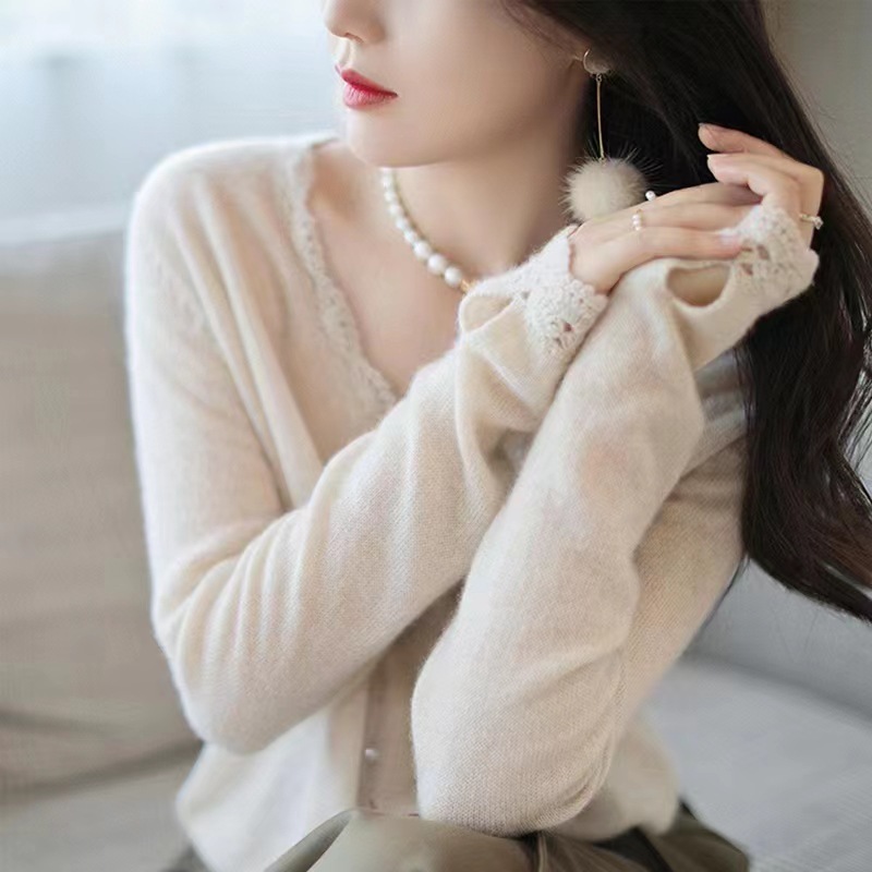 Demi-season elegant sophisticated retro lace knitted sweater