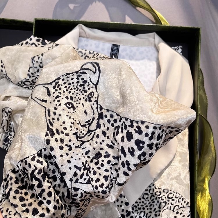 法式复古花豹金丝绒睡衣秋冬款女士加绒加厚轻奢高级感家居服套装|undefined