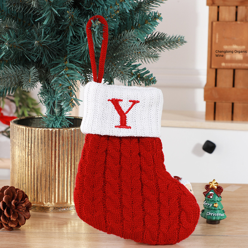 Niedliche Brief Weihnachtssocken Dekoration kreativer Weihnachtsbaumanhänger Weihnachtswind Wolle gestrickte Socken Dekoration Requisiten_voghion.com