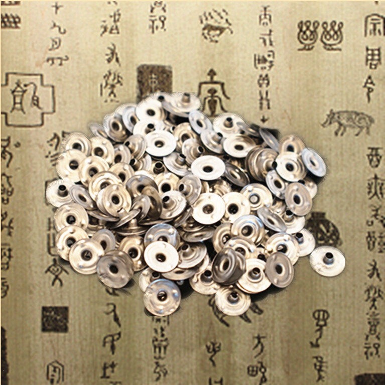 DIY Butter Candle Chips, Medium-Sized Wax Holders, 100 Pieces Per Pack, Tea Light Accessories, Candle Iron Sheets
