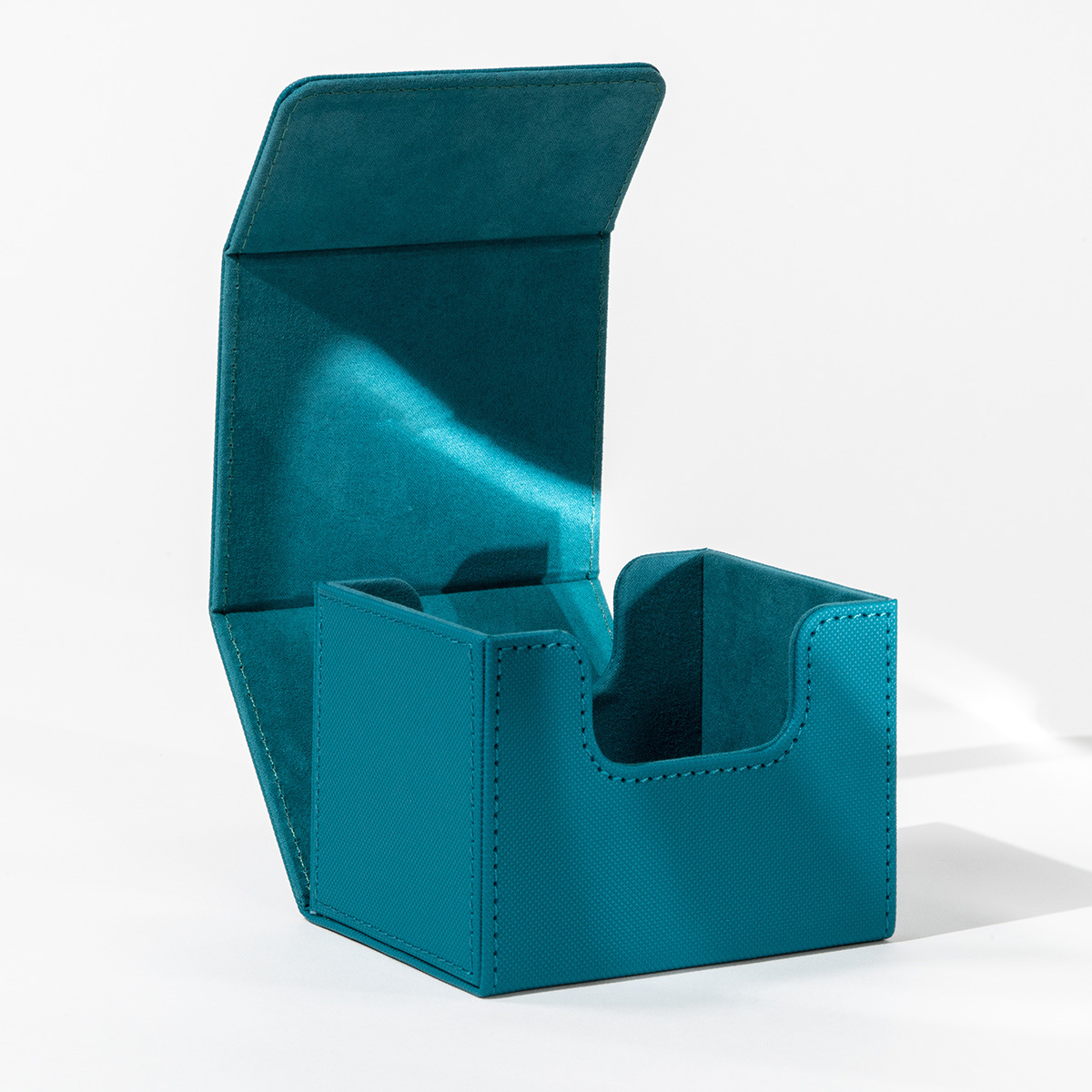 De gama alta de 100 + multi-funcional PU caja de tarjeta de juego de mesa MTG Ultraman tarjeta Bao Ke Meng Wanzhi tarjeta de almacenamiento al por mayor