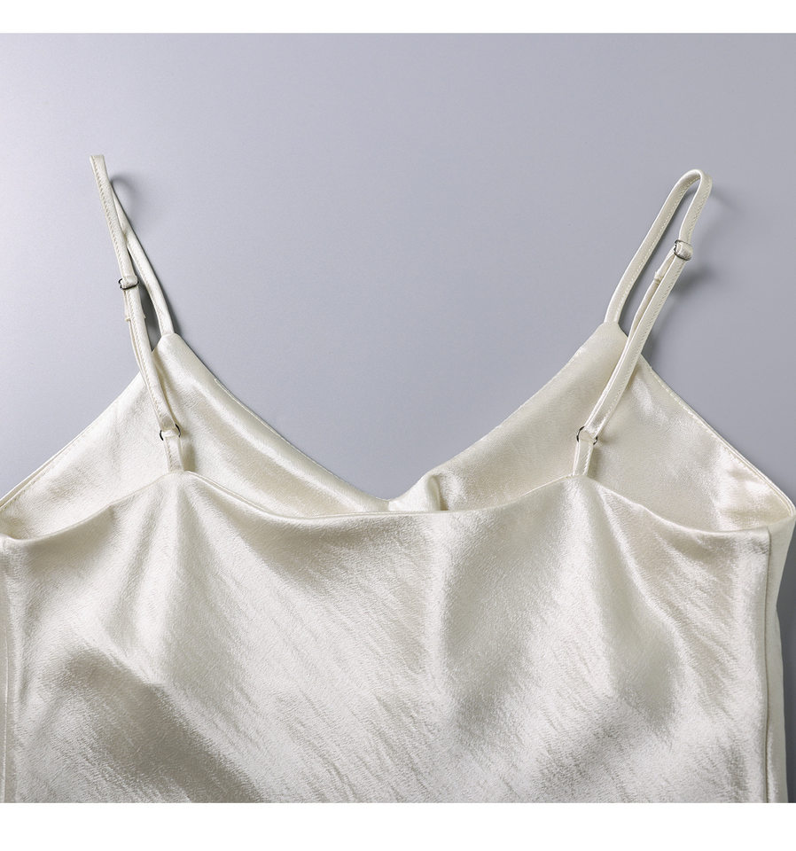 Đầm maxi nữ satin dáng suông, cổ yếm dây mảnh, thiết kế xéo cạnh — màu đen chi tiết 29