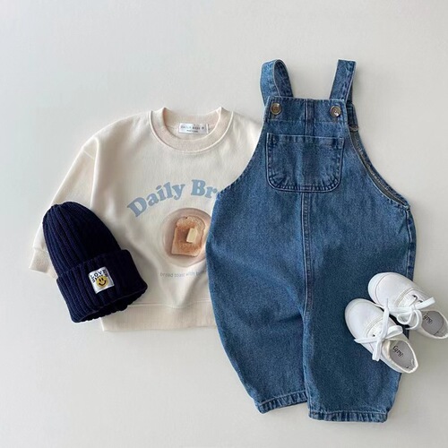 Korean style children's clothing for infants and toddlers in spring and autumn new floral denim cute suspenders baby casual sports trousers
