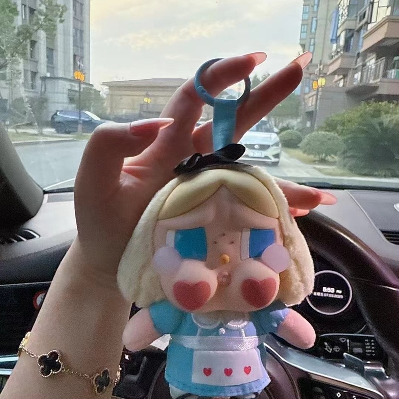 CRYBABY ティアーズファクトリー シリーズ ビニールフェイスぬいぐるみ ブラインドボックス トレンドペンダント 周辺機器 Douyin Xiaohong|undefined